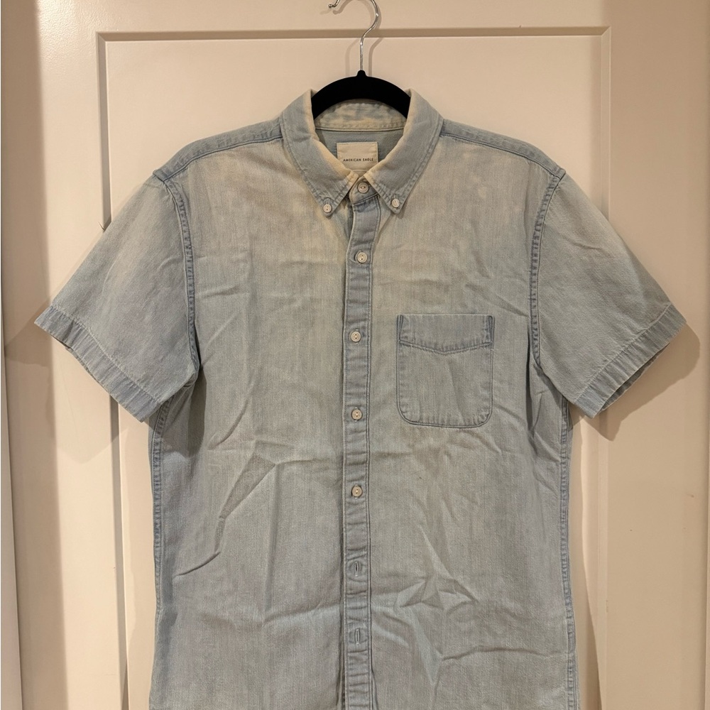 American Eagle Men's Light Blue Denim Shirt